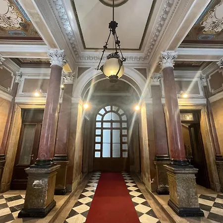 アパート Casaluna トリエステ